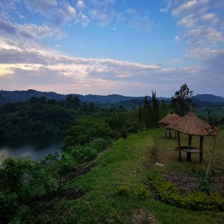 Lake Lyantonde Eco Campsite Original Fort Portal Екстериор снимка