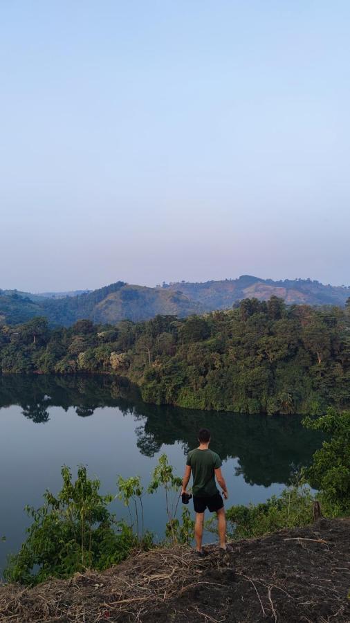 Lake Lyantonde Eco Campsite Original Fort Portal Екстериор снимка