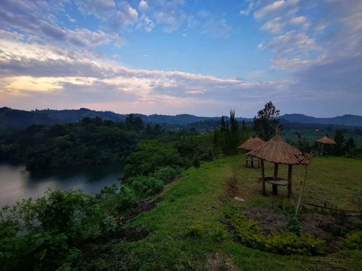 Lake Lyantonde Eco Campsite Original Fort Portal Екстериор снимка